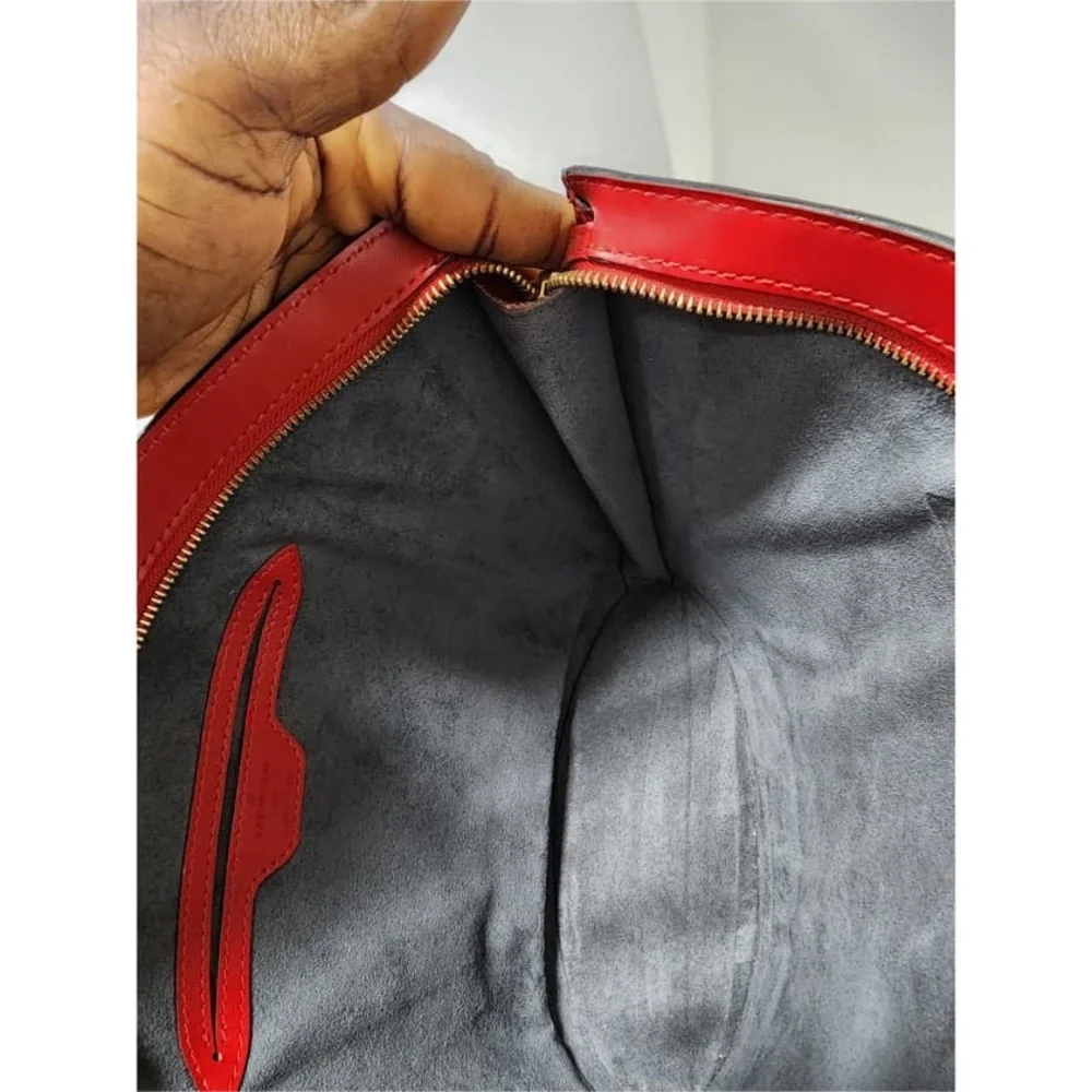 Authentic Louis Vuitton Epi Saint Jacques PM Red